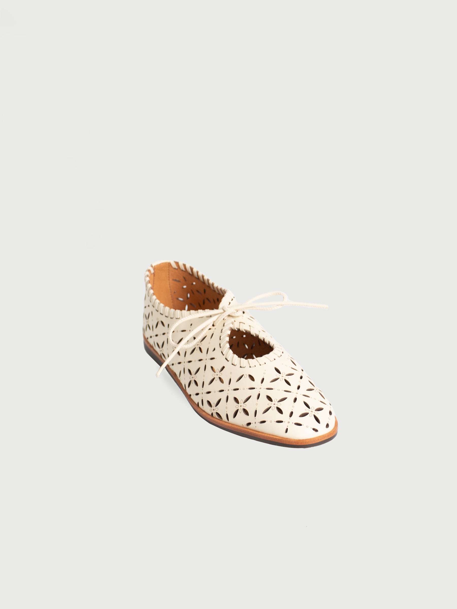 Aviva ◈ Laser-cut Lace-up Flats