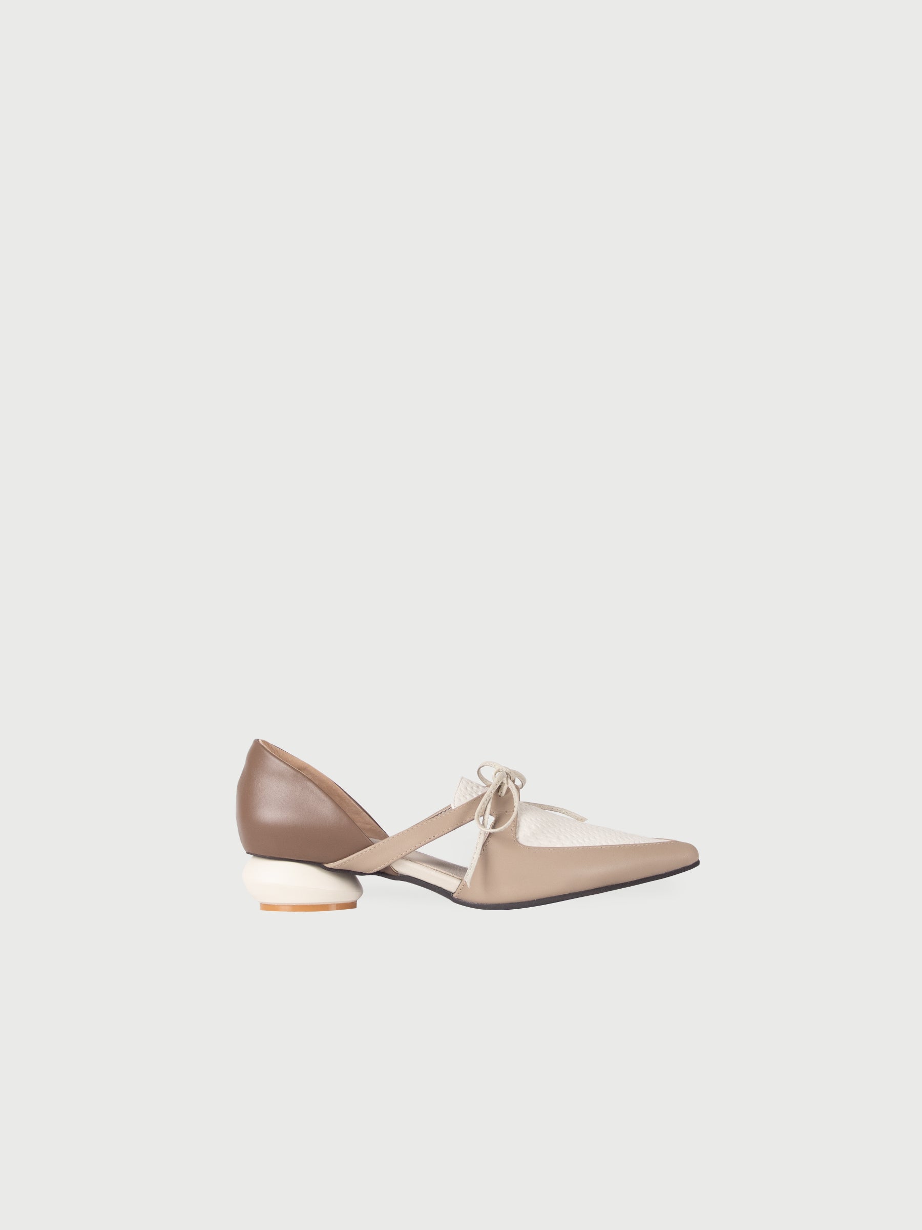 Celeste.Ribbon Open Shank Flats