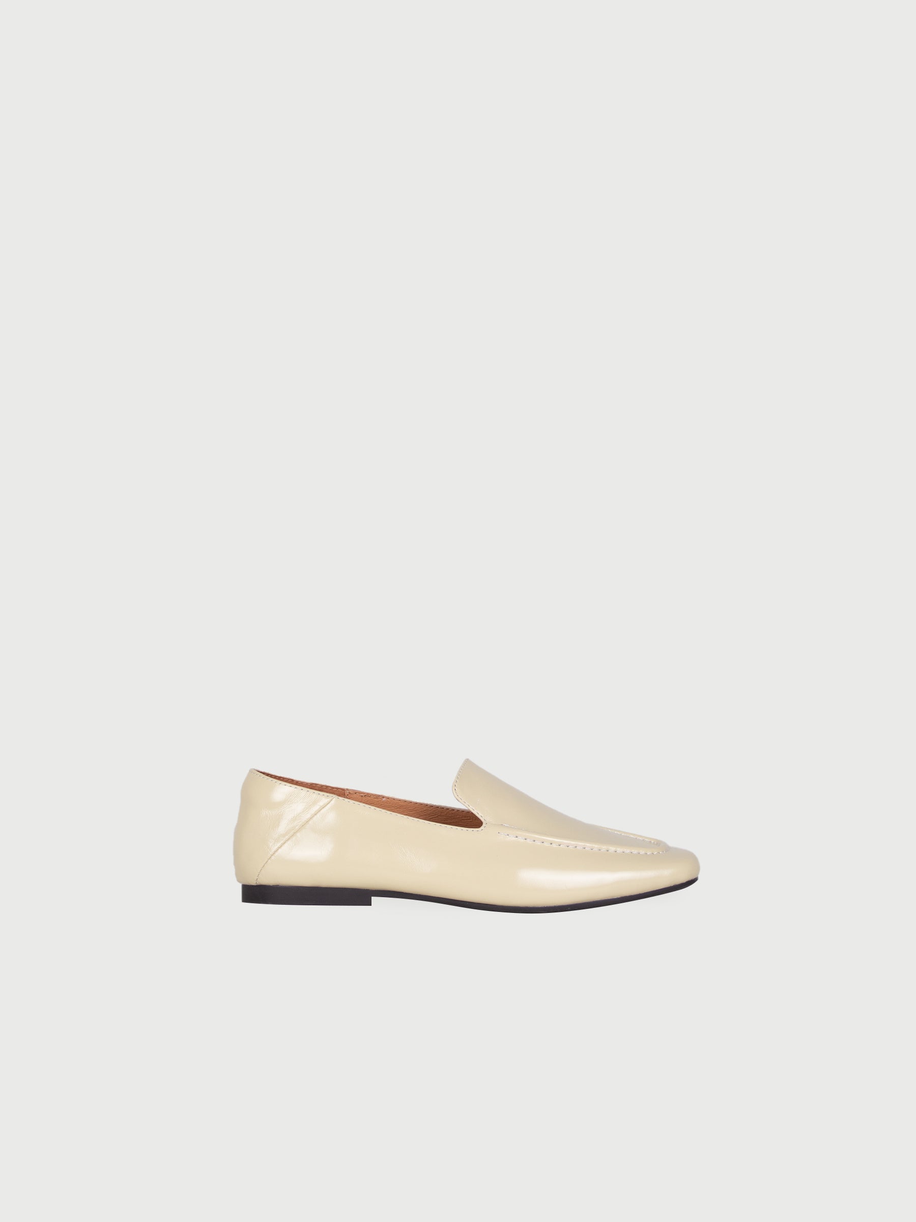 MOCHI.Mousse Loafers
