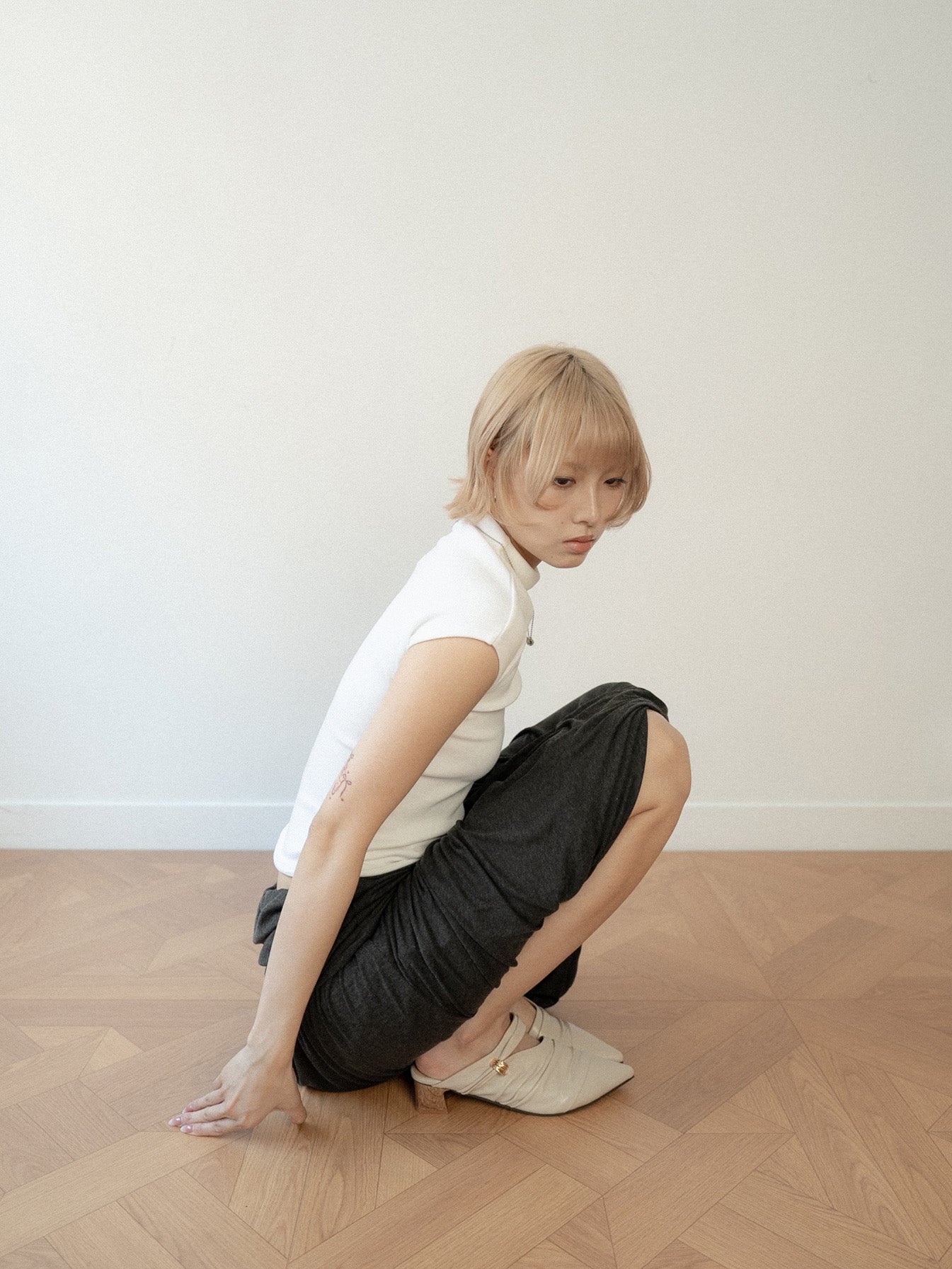 Daphne・Draped Leather Pointed-Toe Mules