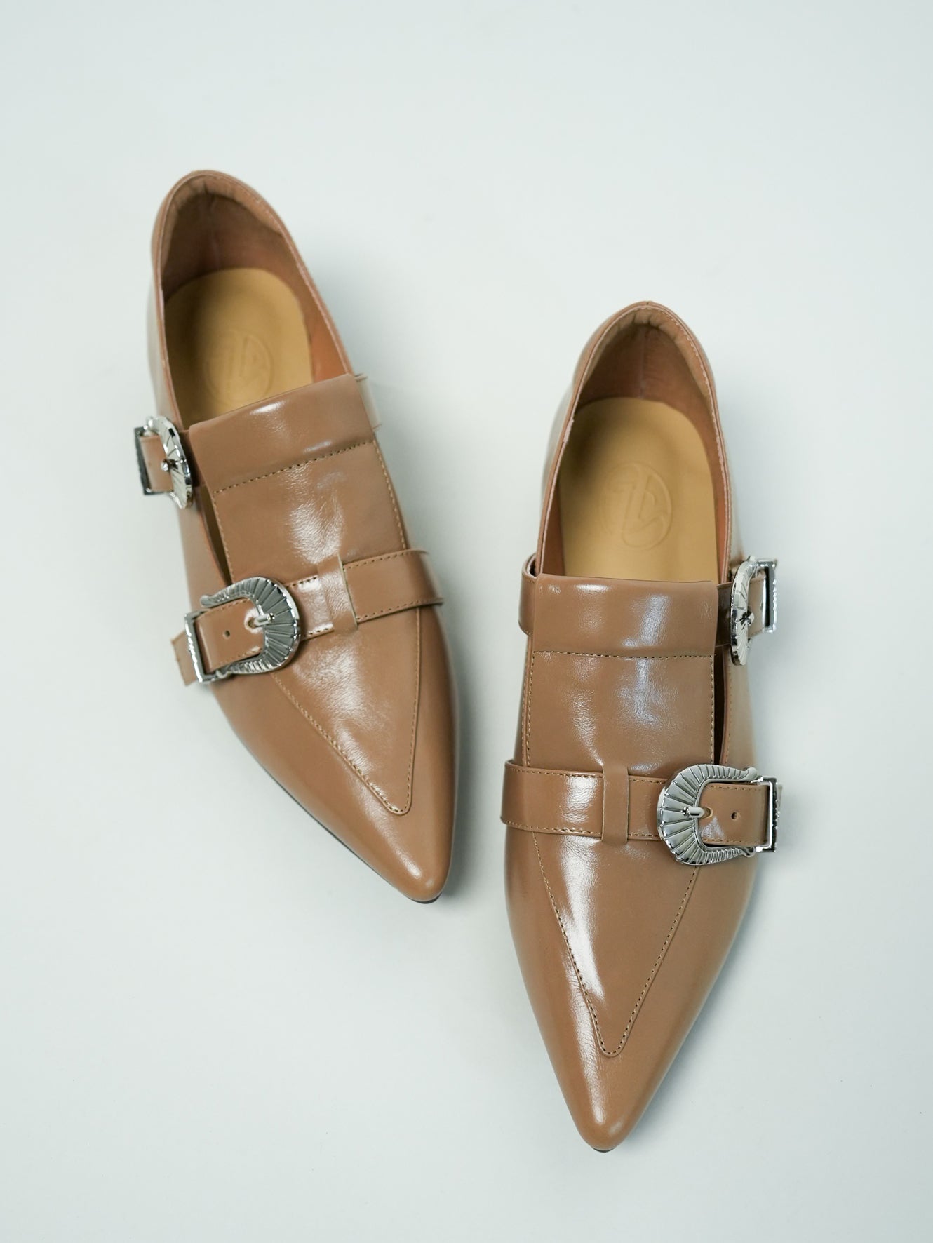 Rhea・Double Buckle Pointed-Toe Flats