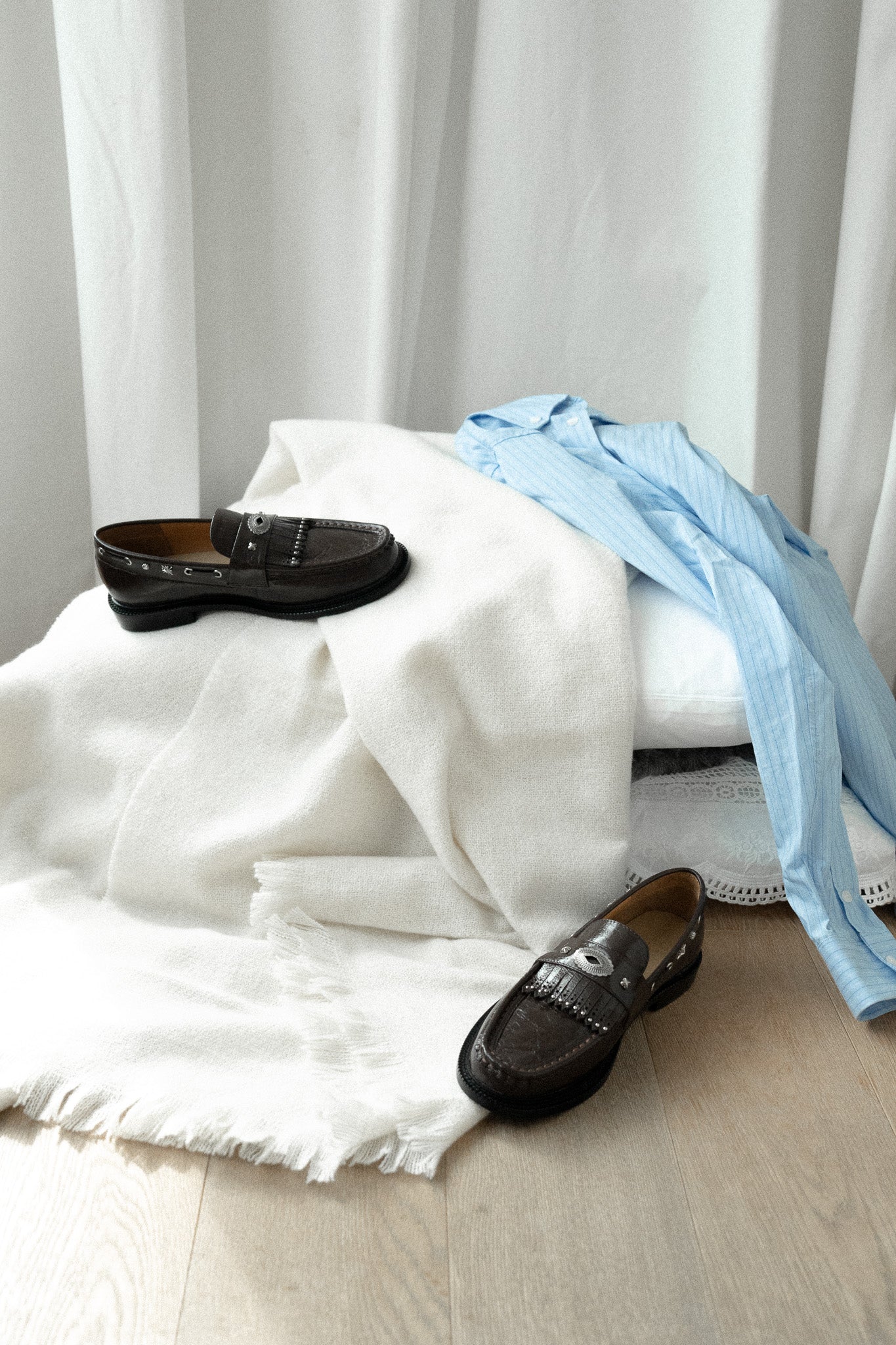 Eleby 𝄢 Laser-Cut Stud-Embellished Penny Loafer