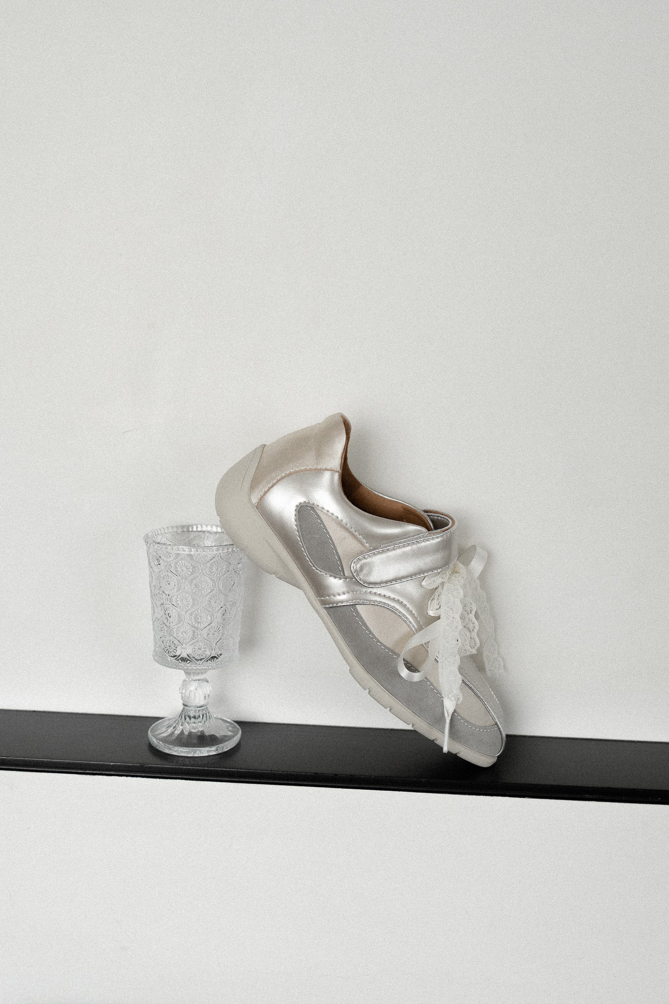 Eliphaz 𝄢 Two-tone Velcro Ballet Sneakers