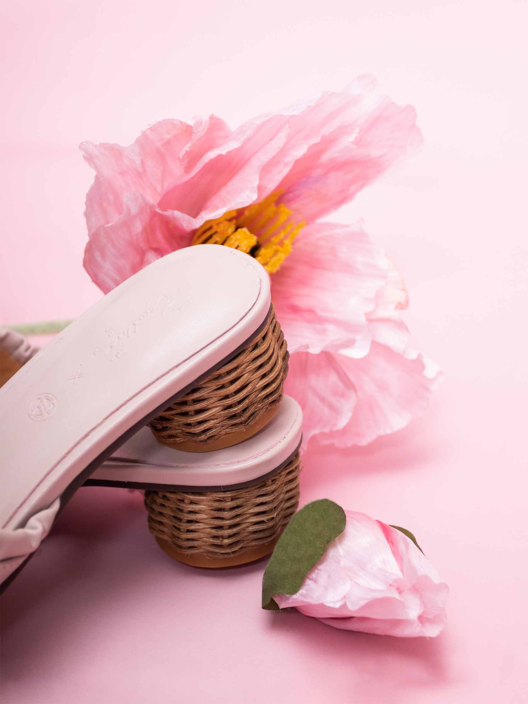 ✿ Cynthia x Leather Lab ✿ Ribbon Straw Heel Mules 蝴蝶結藤編跟涼鞋