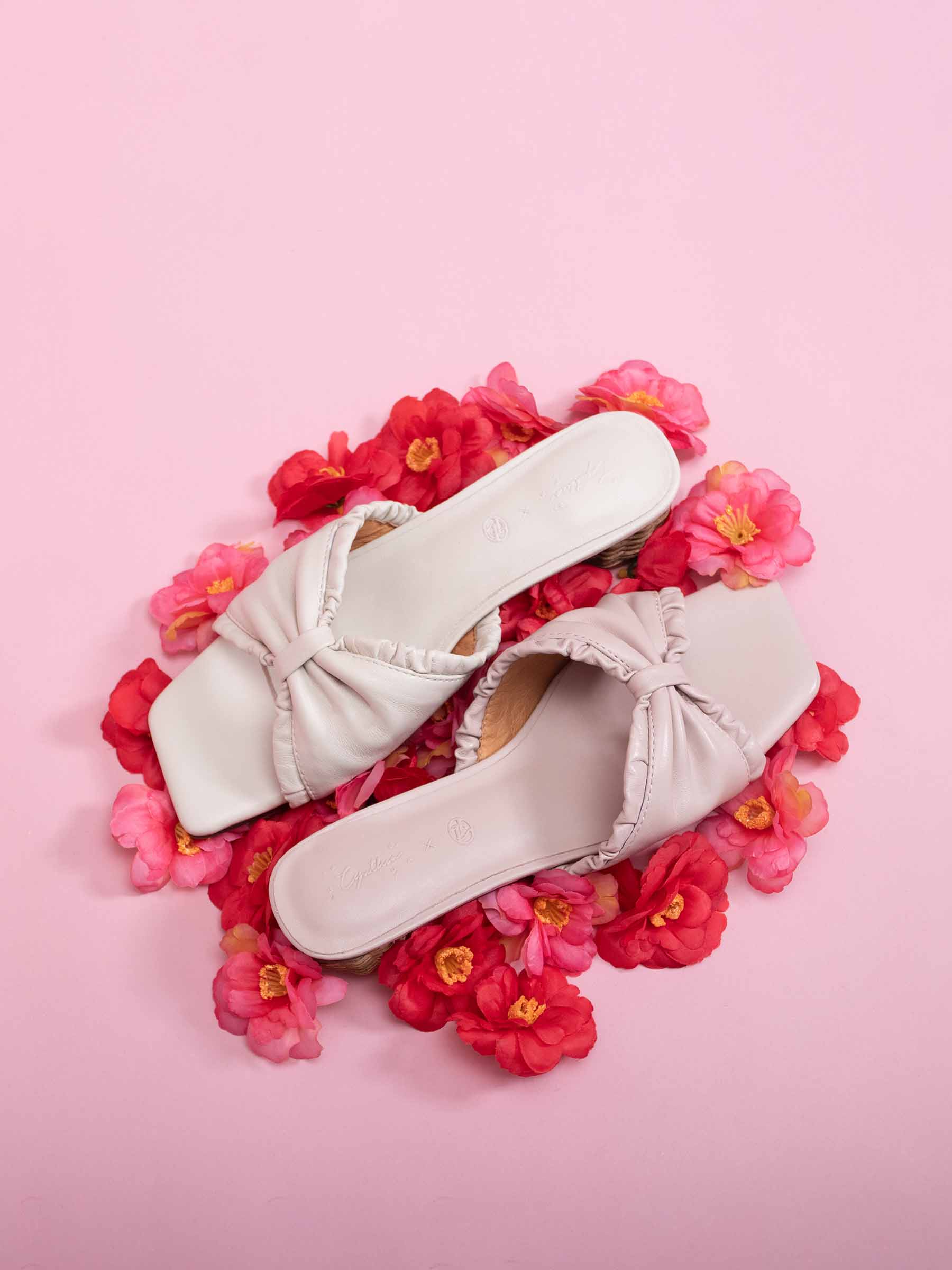 ✿ Cynthia x Leather Lab ✿ Ribbon Straw Heel Mules 蝴蝶結藤編跟涼鞋
