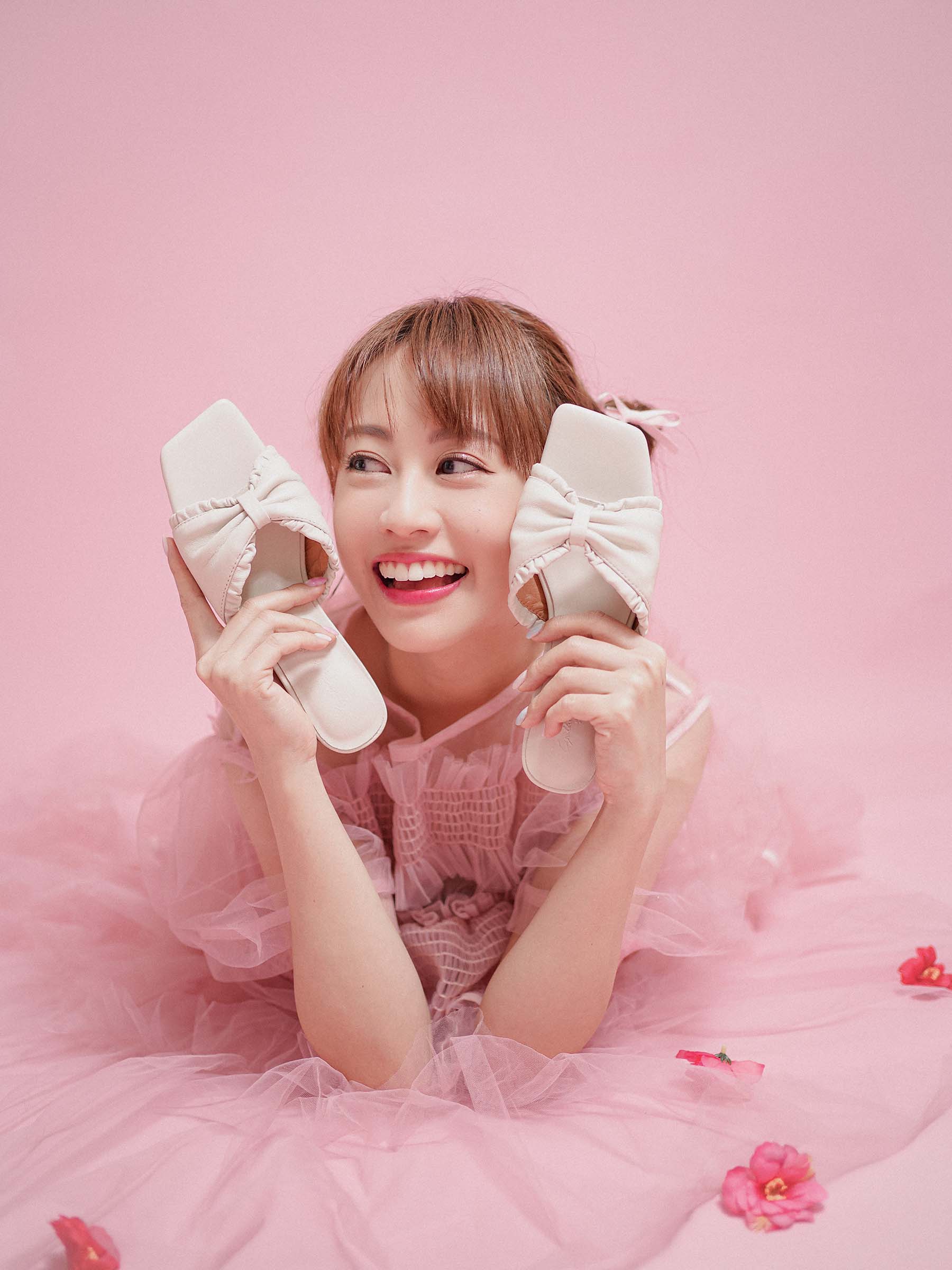 ✿ Cynthia x Leather Lab ✿ Ribbon Straw Heel Mules 蝴蝶結藤編跟涼鞋