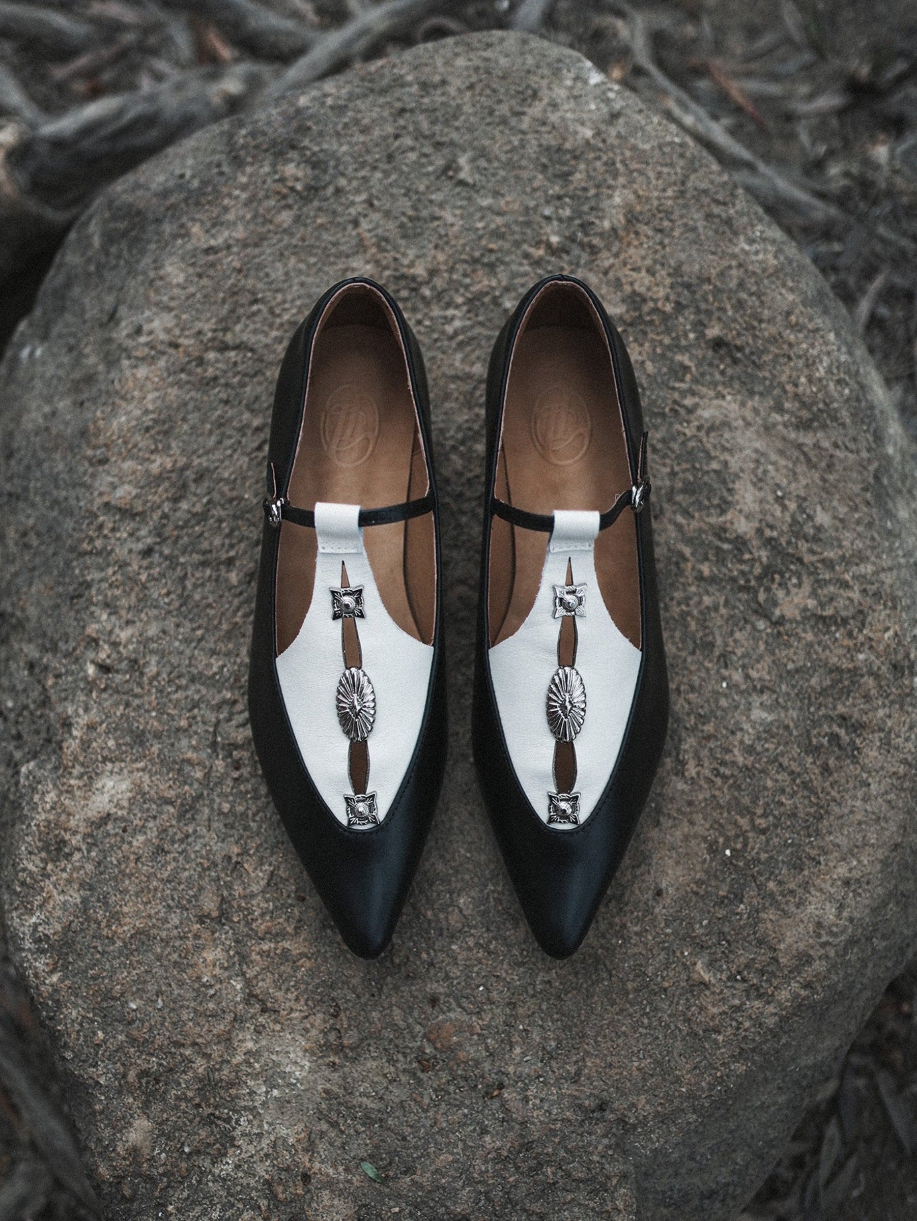 Alicent | Pointed Toe Metal Pierce Mary Jane Flats