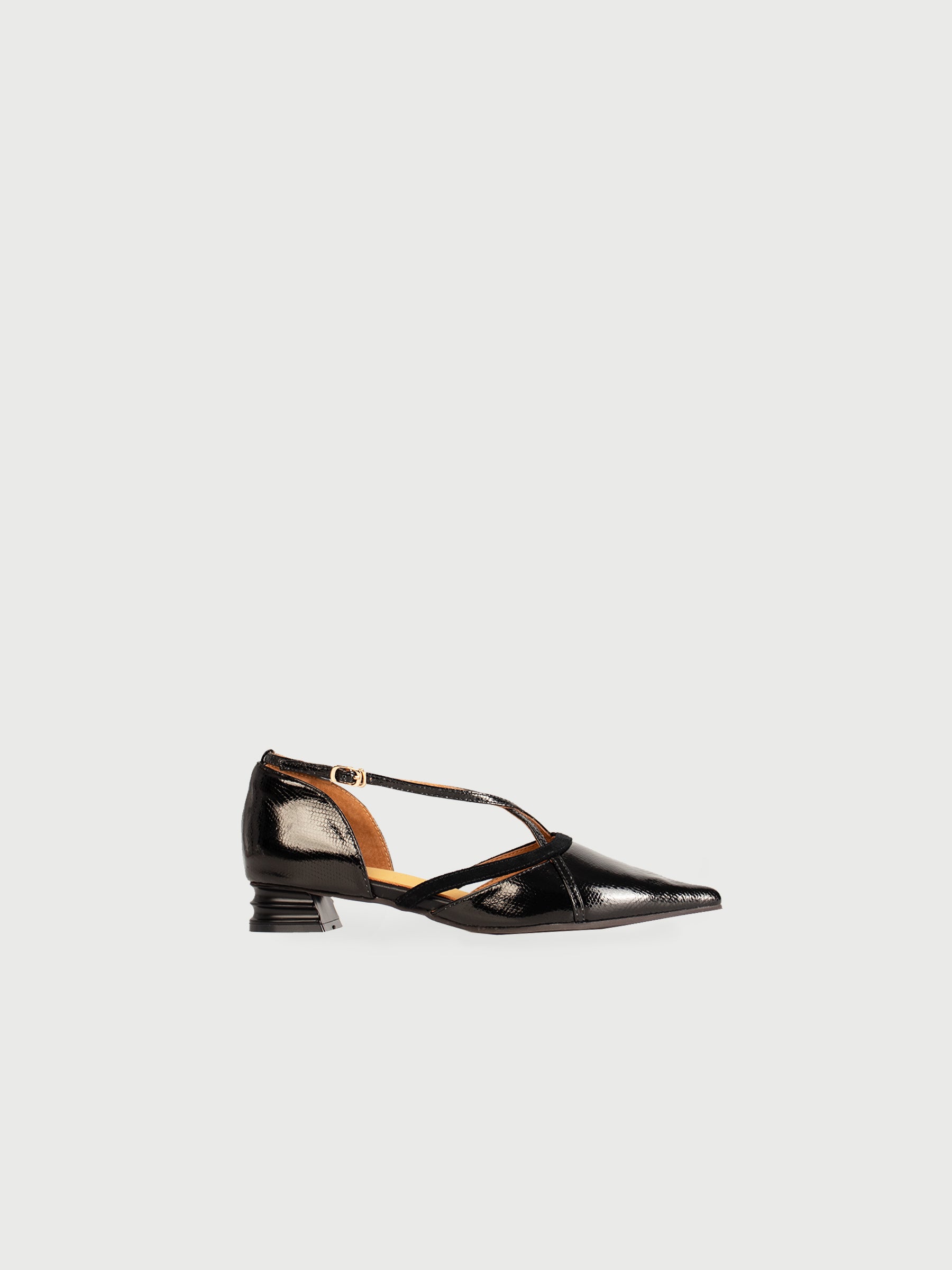 Gladys ◈ Pointed-Toe Cross Strap Pumps
