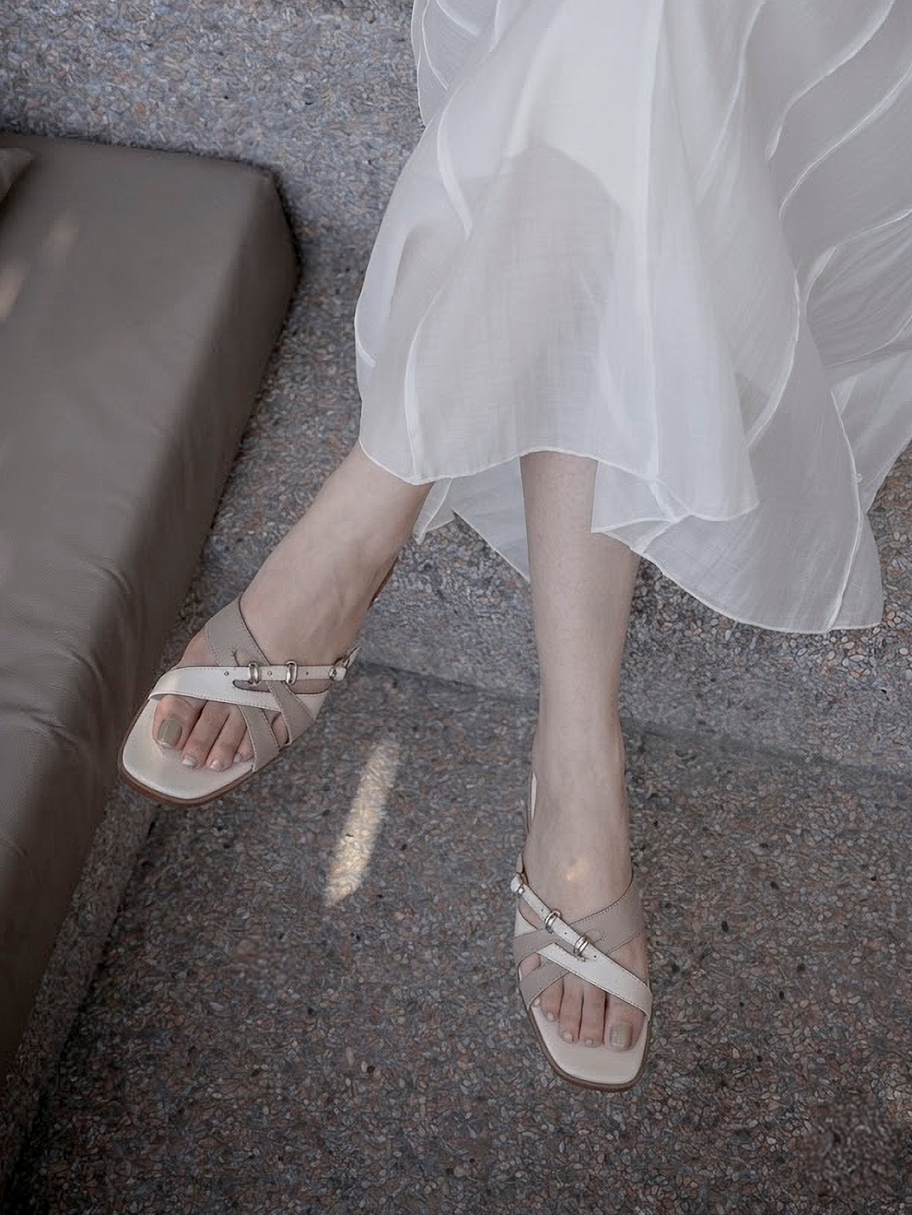 Mysaria - Buckle Crossed Strap Flat Sandals