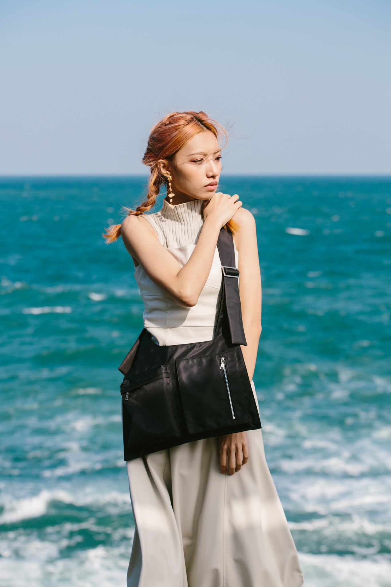 The Worker Bag 休閒型格斜背包
