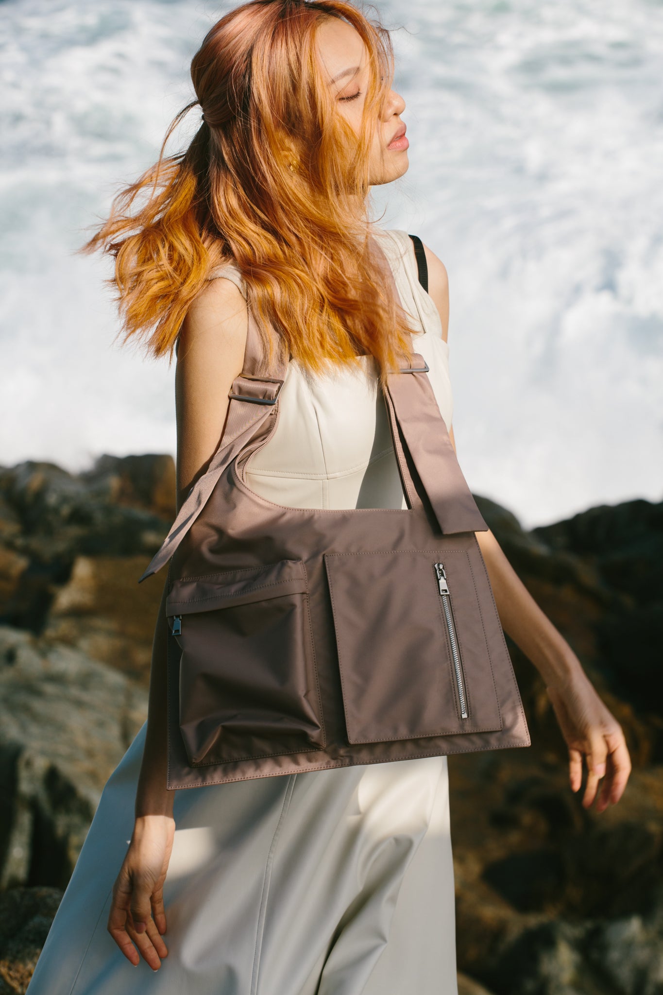 The Worker Bag 休閒型格斜背包