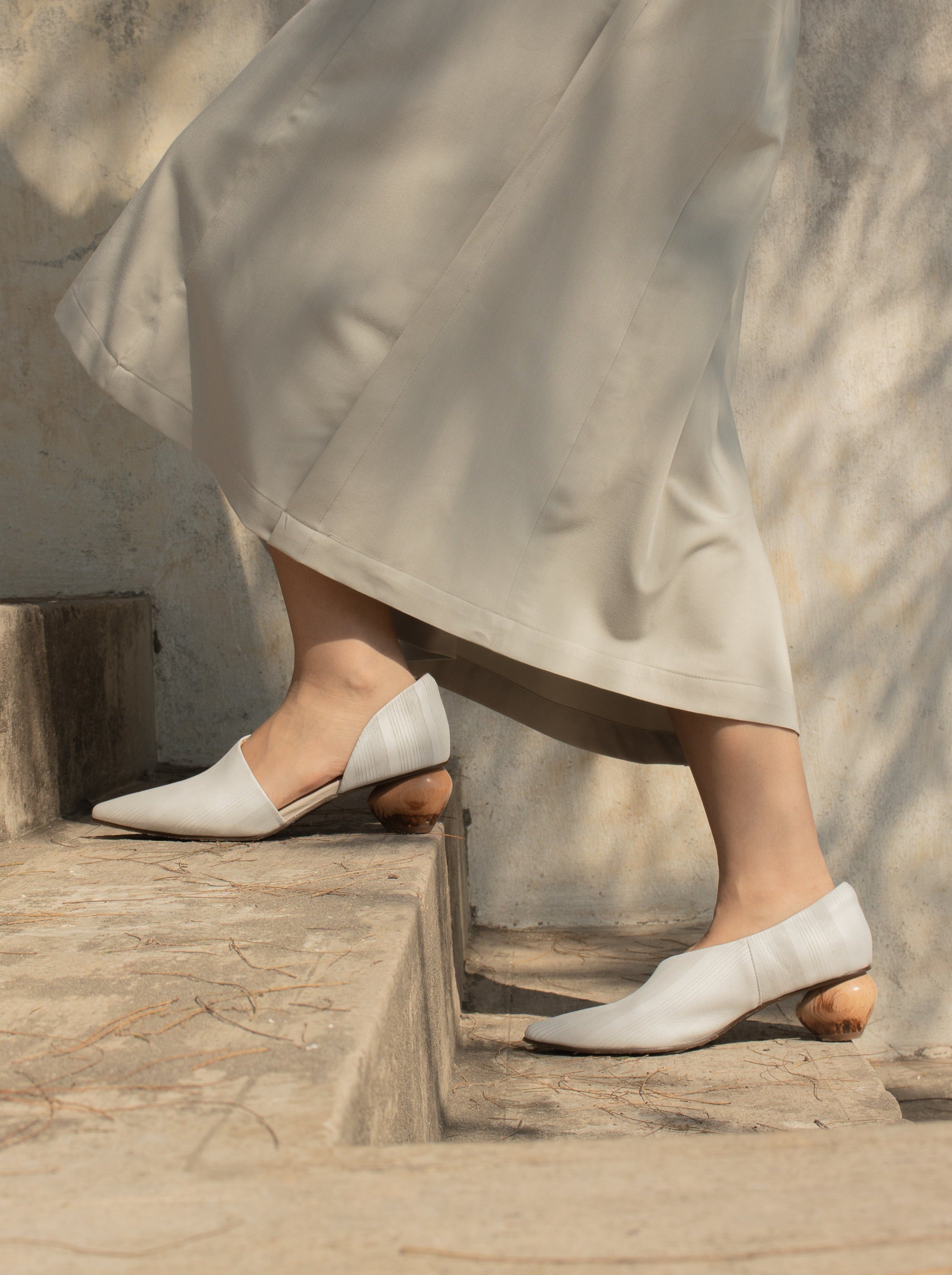 Open Shank Ground Heels