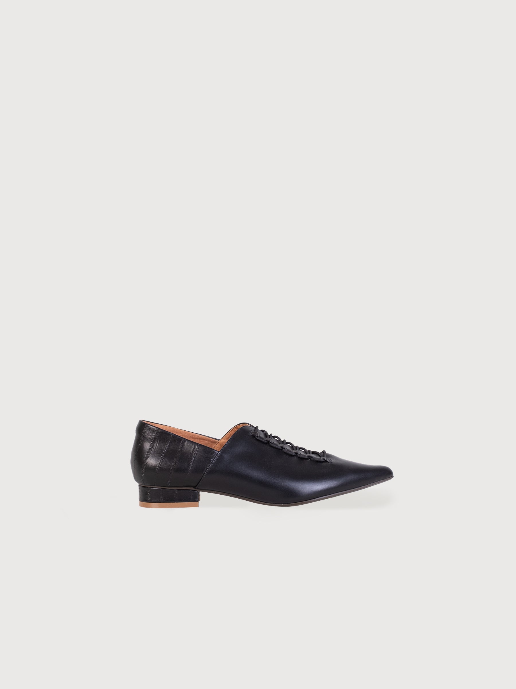 Eleanor.Pointed Zip-Zap String Flats