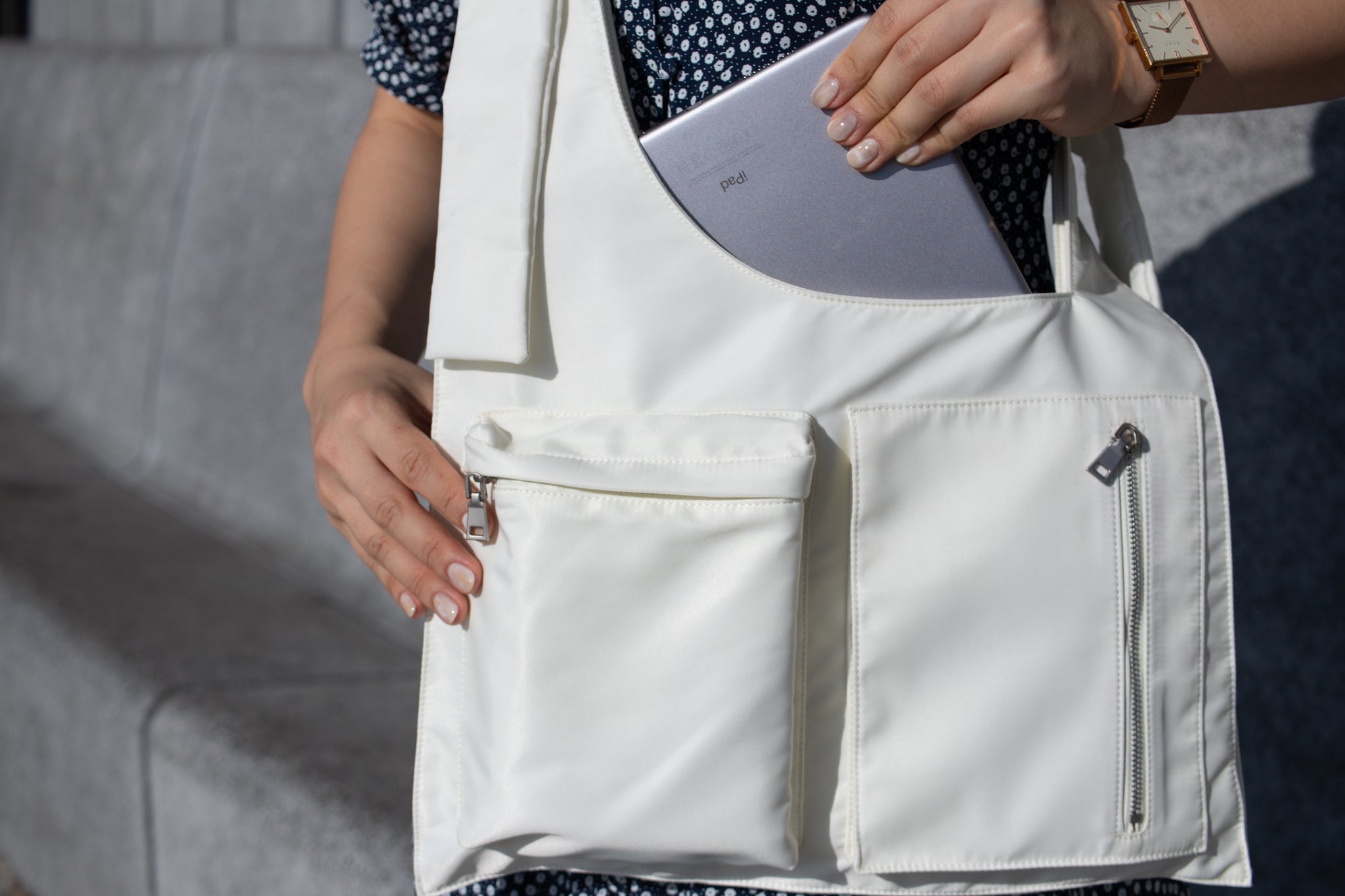 The Worker Bag 休閒型格斜背包