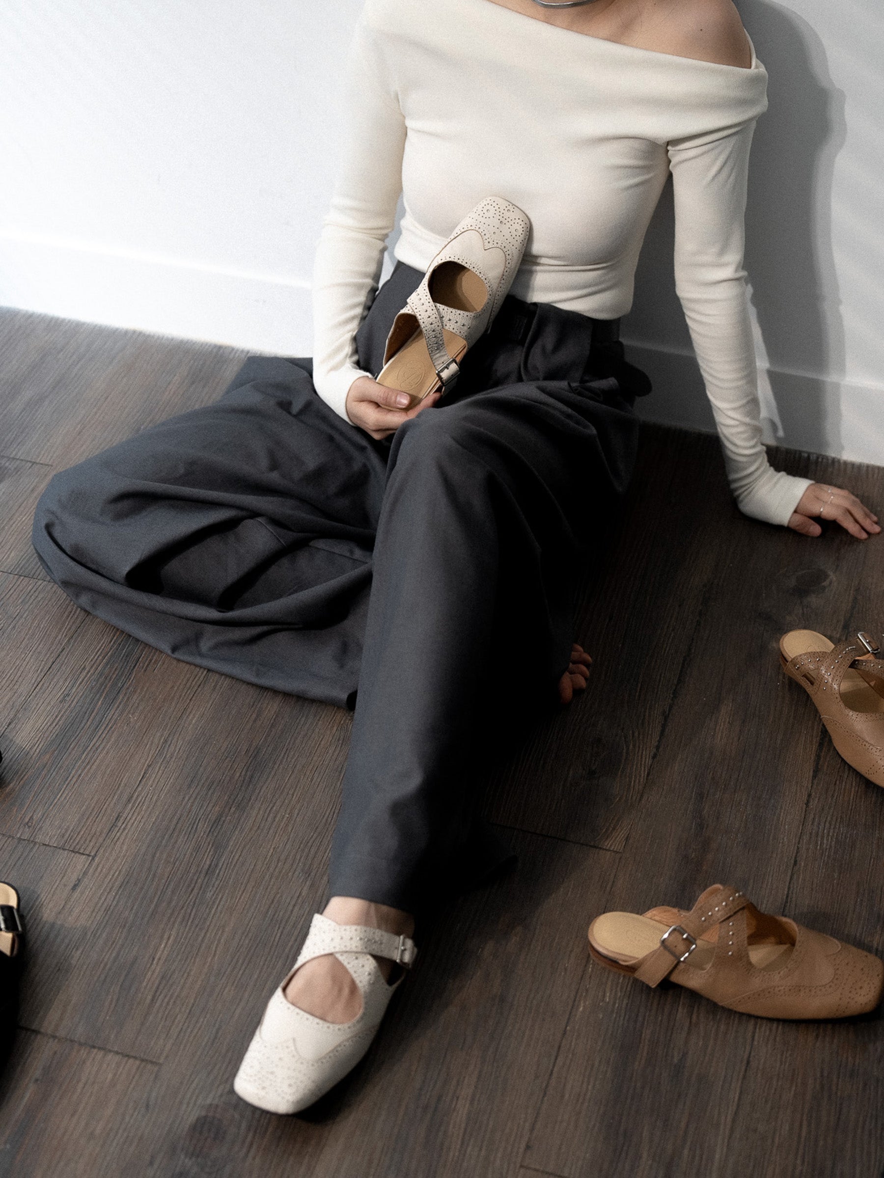 Joanne || Square-Toe Laser-cut Cross Strap Mules