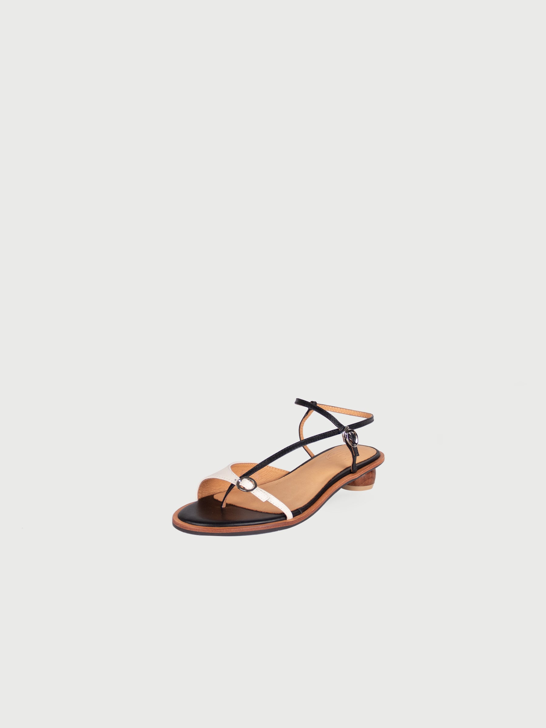 Amber 𖠁 Strappy Thong Sandals