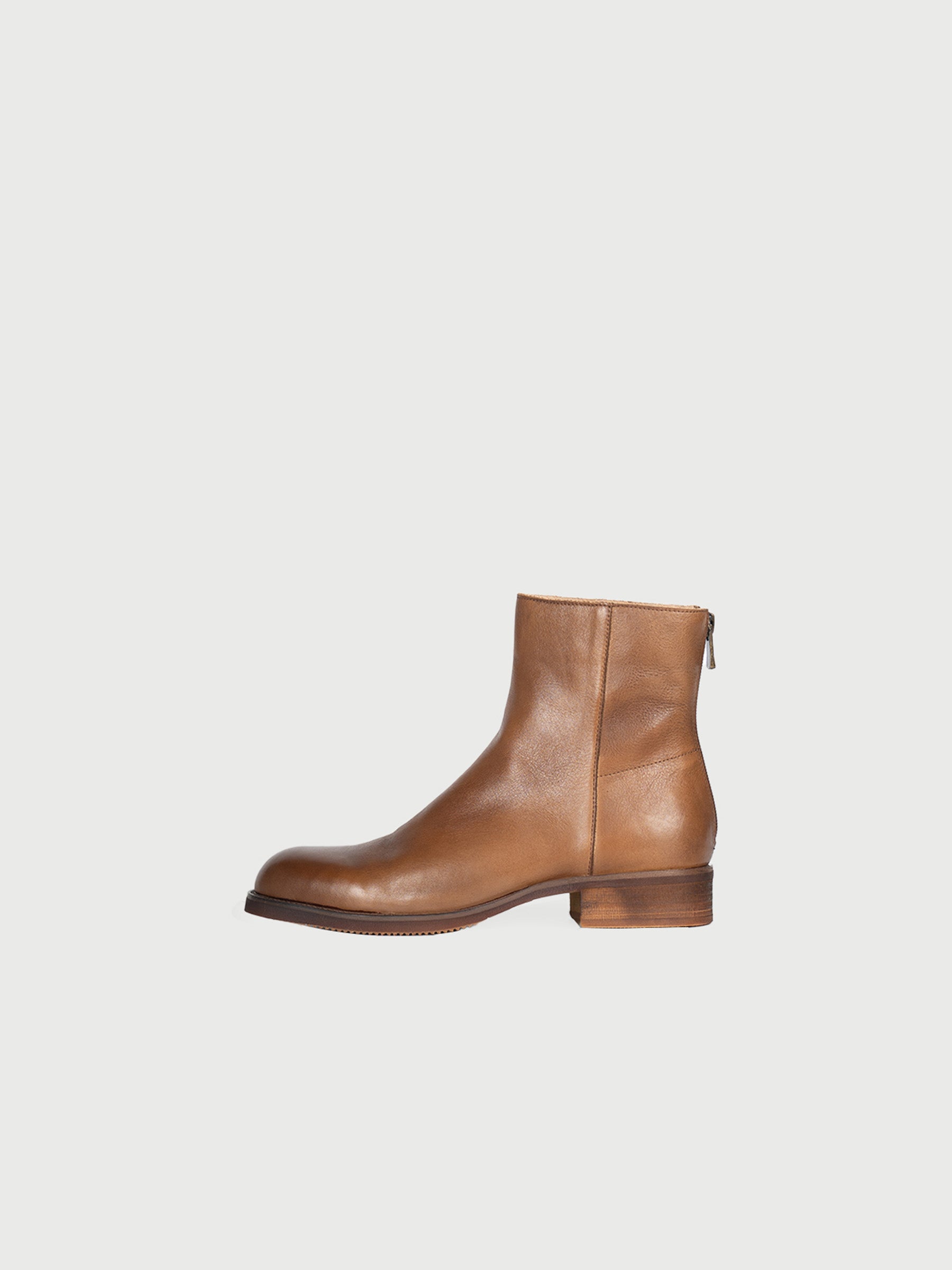 Round Toe Leather Boots