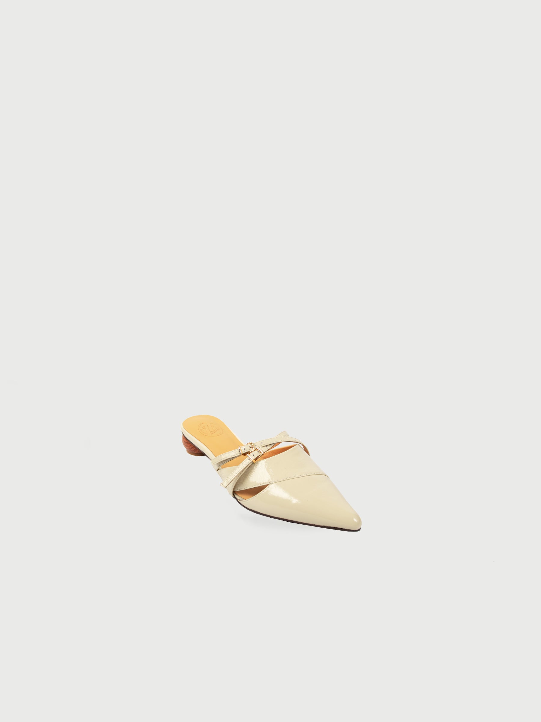 Amelia ◈ Pointed-Toe Crossover Strap Mules