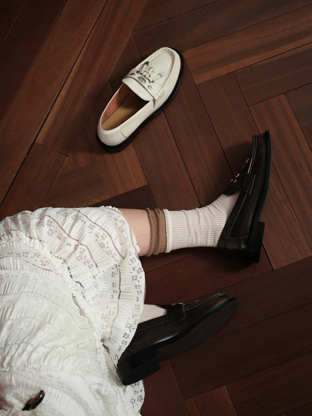 Greta・ Western Embellished Penny Loafers