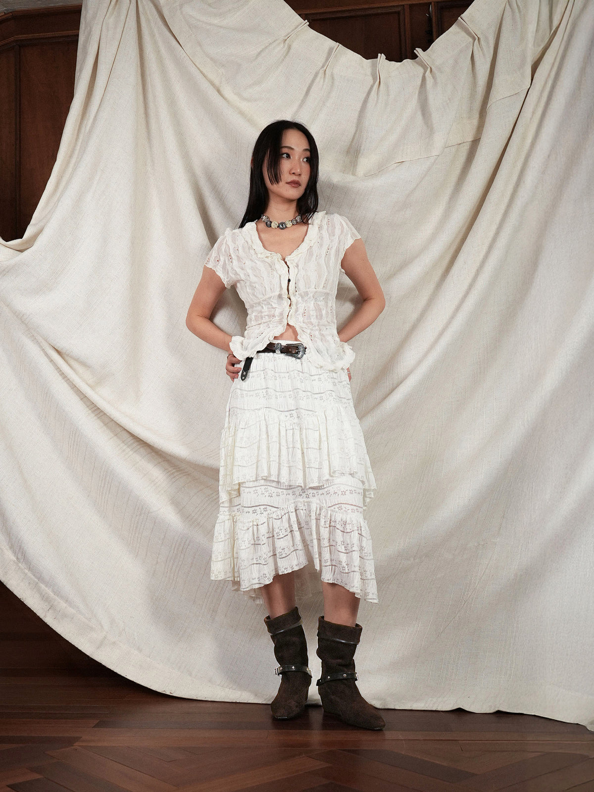 Blair・Almond-Toe Buckled Wedge Boots