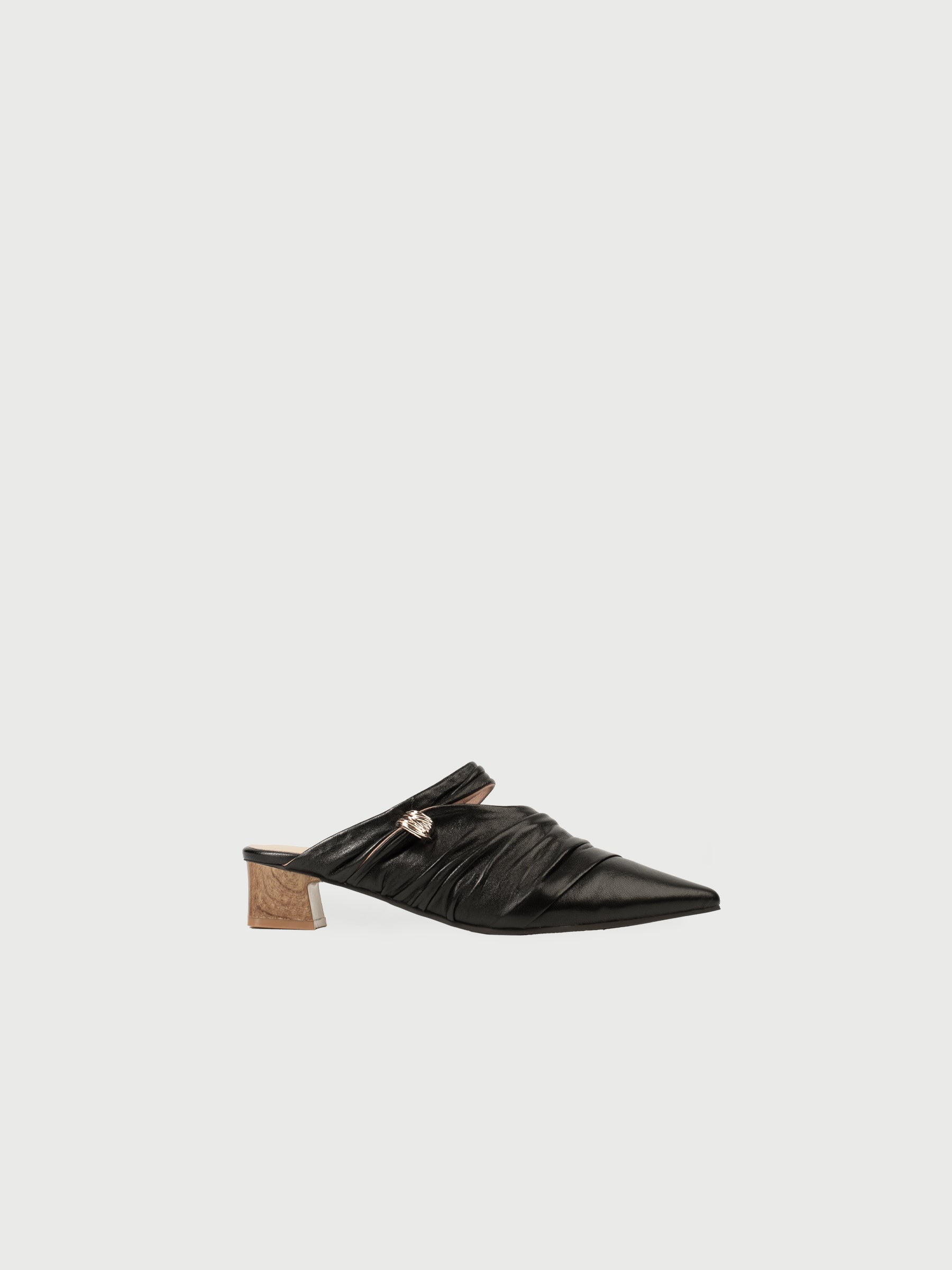 Daphne・Draped Leather Pointed-Toe Mules