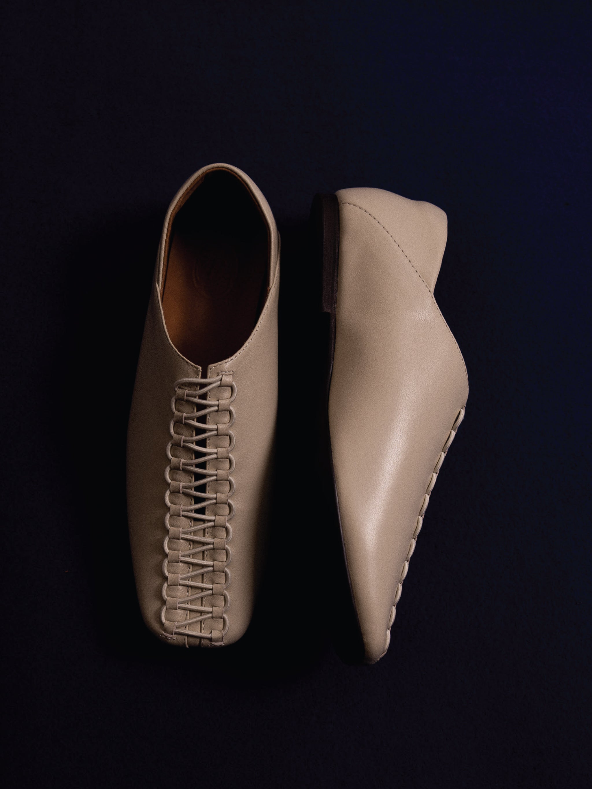 LEATHER LAB - Parasol 𖦞 Square Toe Zip-Zap String Flats