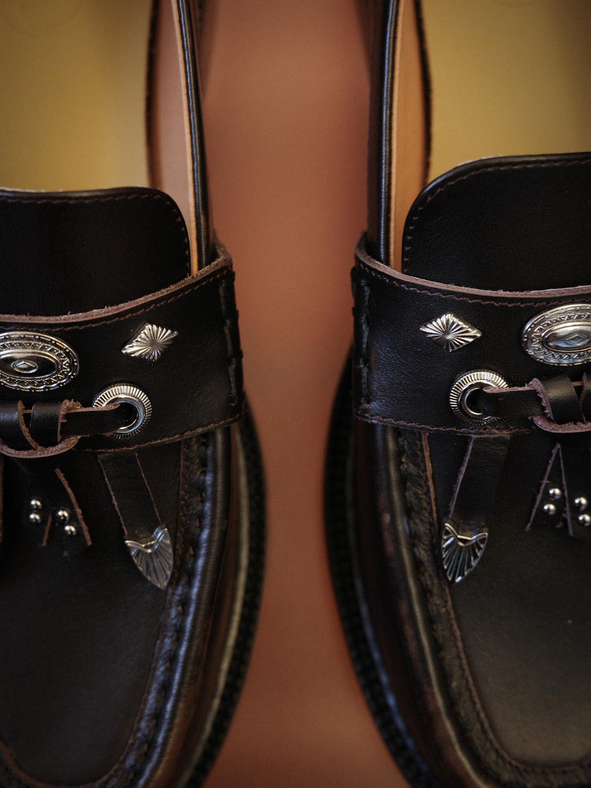 Greta・ Western Embellished Penny Loafers